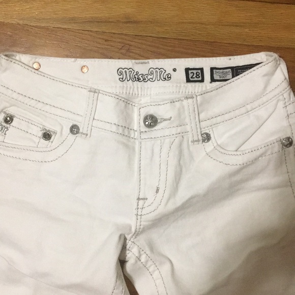 🌵Miss Me Jeans🌵 - Picture 5 of 6